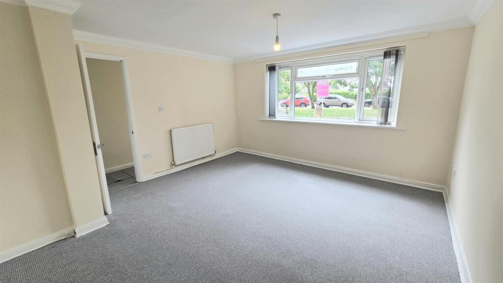 Additional image 3 of The Parade, Beachlands, Pevensey