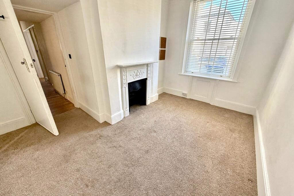 Additional image 6 of Belle Vue, Richmond Road, Worthing, West Sussex, BN11 1PW
