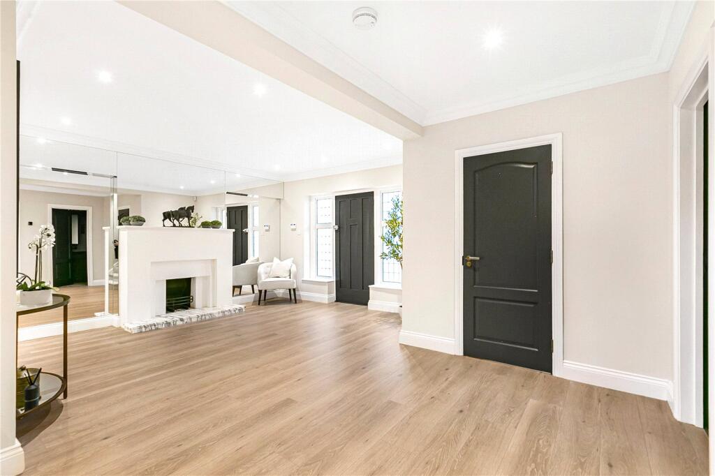 Additional image 8 of Brookmans Avenue, Brookmans Park, AL9