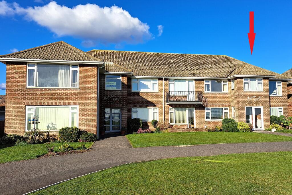 Marine Drive West Barton On Sea BH25 7QN