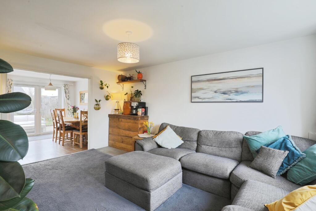 Additional image 4 of Avon Way, Alcester, B50