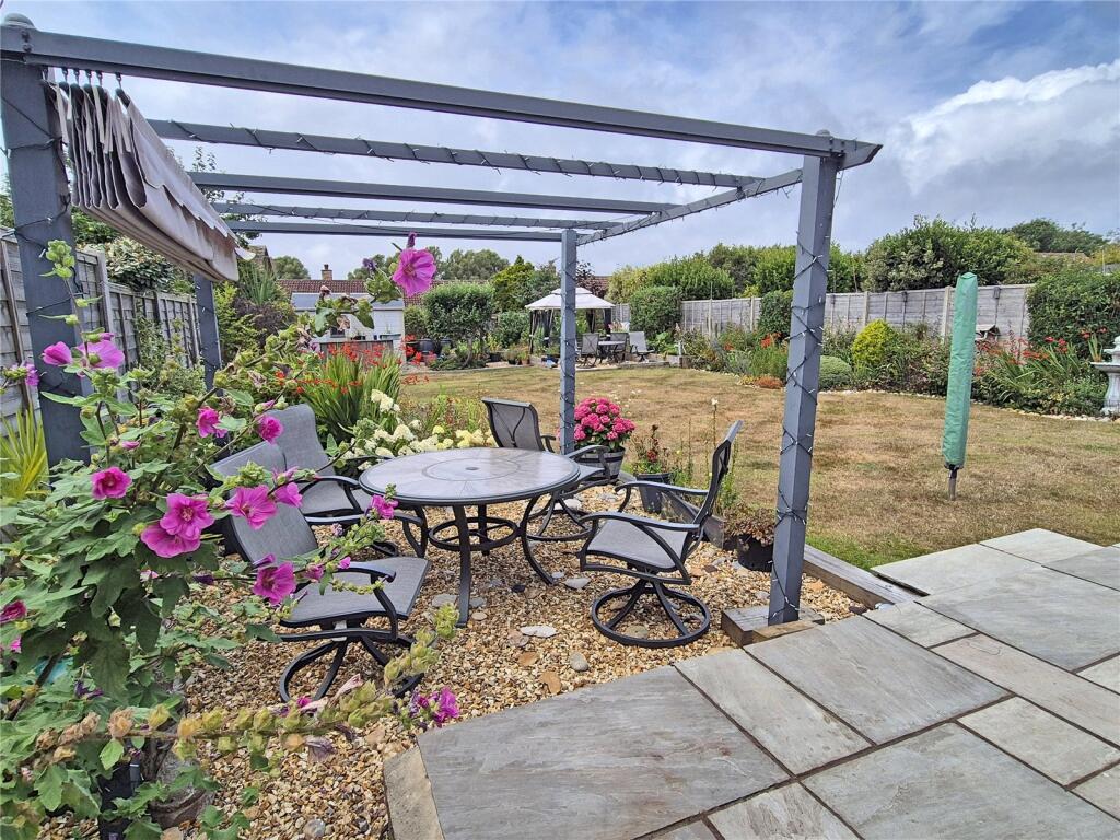 Additional image 16 of High Ridge Crescent, New Milton, Hampshire, BH25