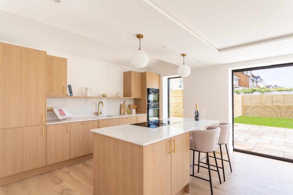 Additional image 20 of The Farriers, Hythe Road, Brighton