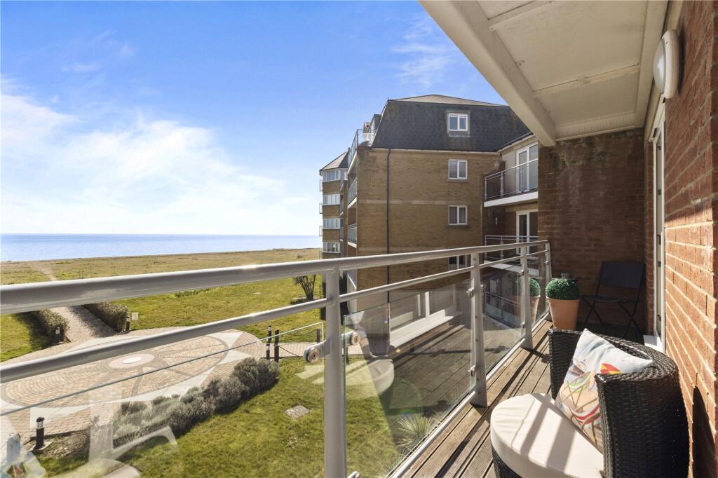 San Diego Way, Eastbourne, East Sussex, BN23