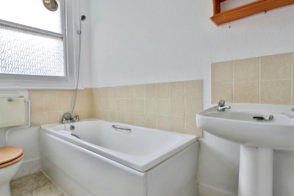 Additional image 4 of Alumhurst Road, Westbourne, Bournemouth, Dorset, BH4