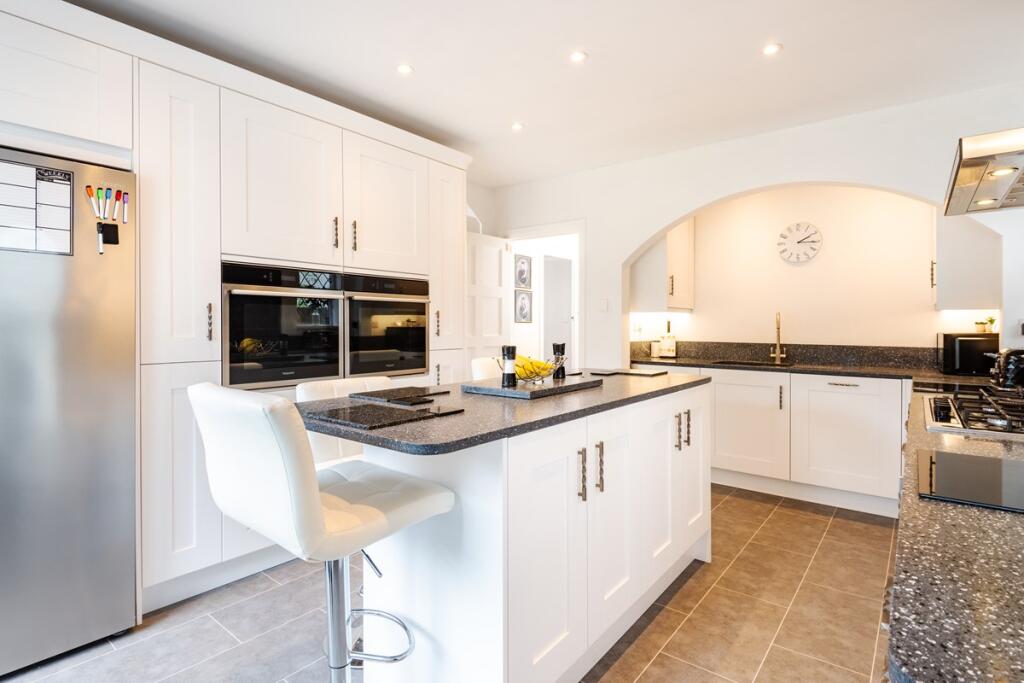 Additional image 10 of George V Avenue, West Worthing, West Sussex, BN11 5RQ