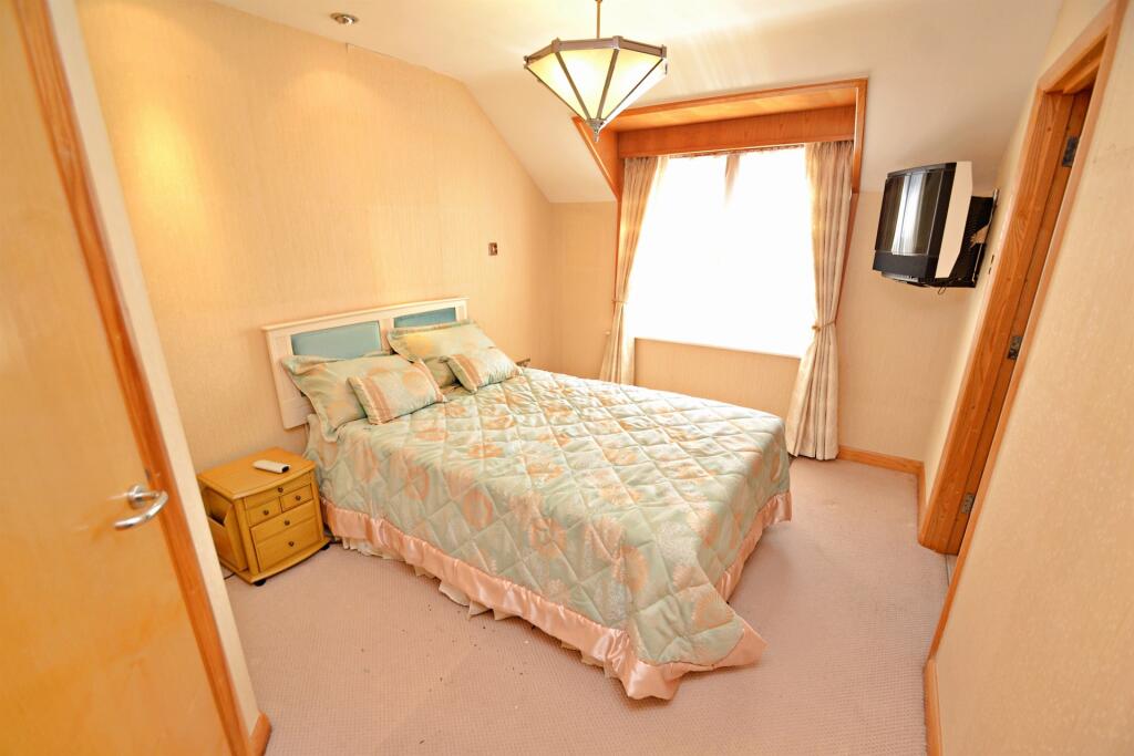 Additional image 11 of Ashley Cross