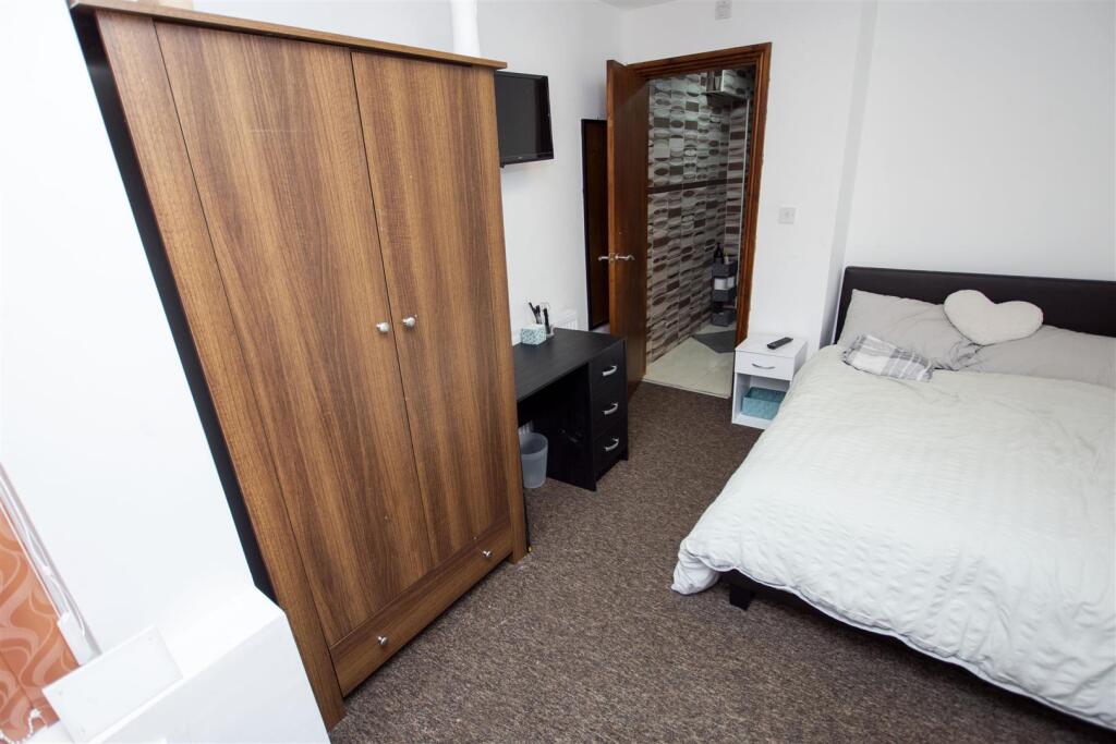 Additional image 5 of Holly Grove, Hubert Road, Birmingham, West Midlands, B29