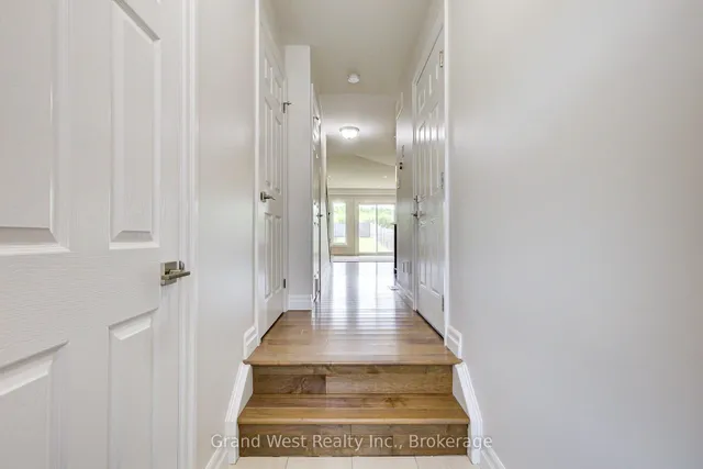 Additional image 6 of 256 COUNTRYSTONE Cres