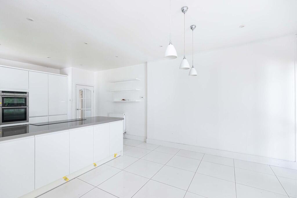 Additional image 10 of Wood Lane, Bournemouth