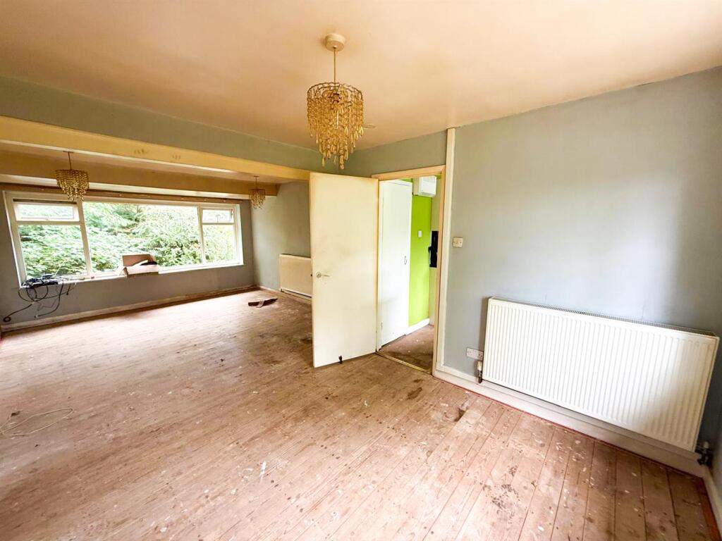 Additional image 5 of High Brunthwaite, Silsden,