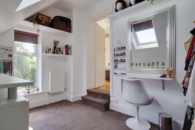 Additional image 28 of Cheriton Avenue, Iford & Littledown