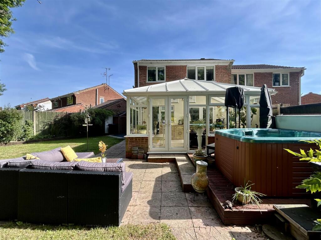 Additional image 24 of Heathy Farm Close, Birmingham