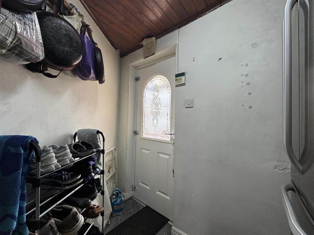 Additional image 8 of Como Drive, Bradford 8