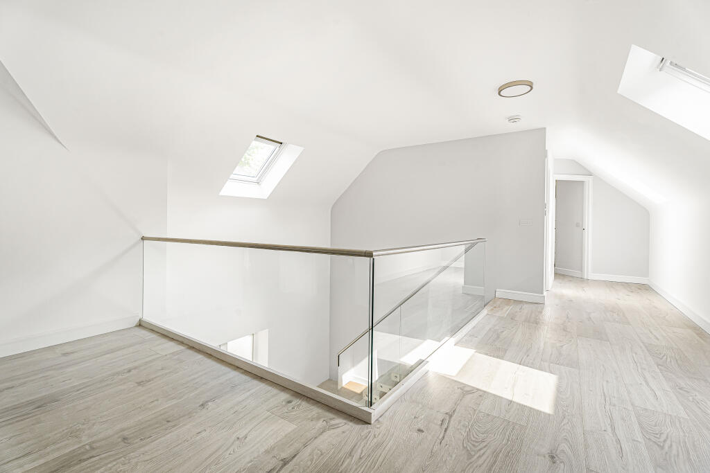 Additional image 14 of Briary Wood End, Welwyn, AL6