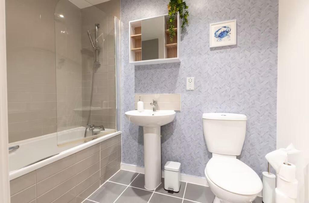 Additional image 11 of High Street, Poole