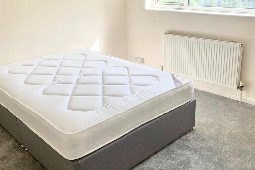 Additional image 5 of Poole