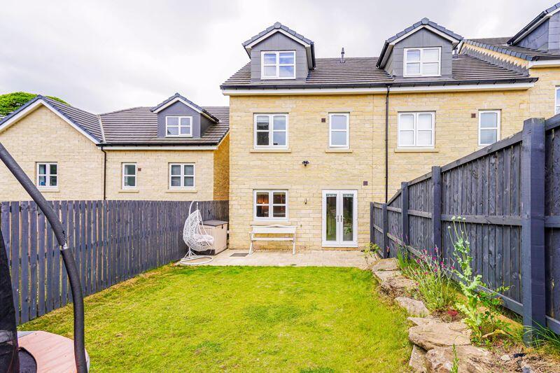 Additional image 31 of Hutton Hall Drive, Bradford, BD2 2AP