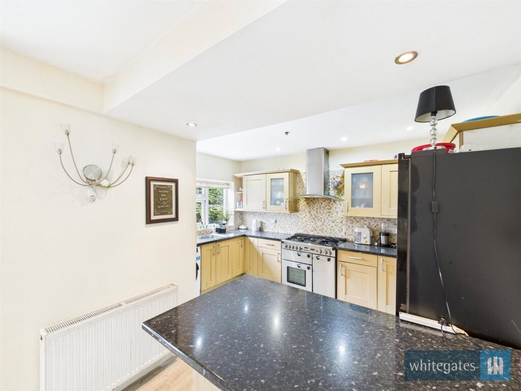 Additional image 13 of Toller Grove, Bradford, West Yorkshire, BD9