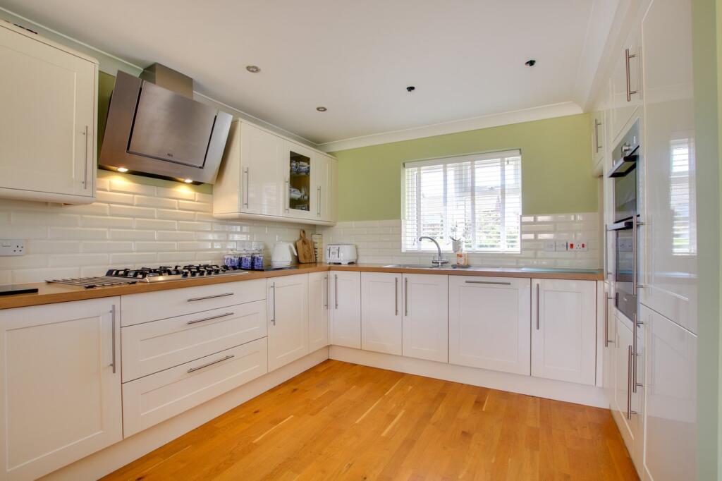 Additional image 6 of Barton Drive, Barton on Sea, New Milton, BH25