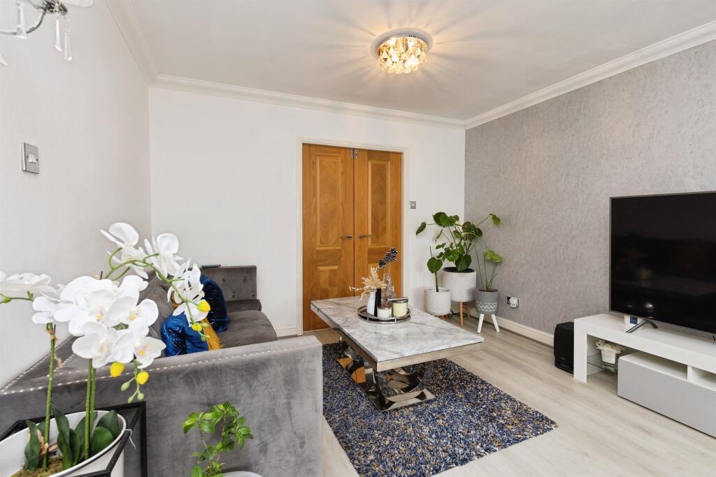 Additional image 18 of Hollybank Road, Bradford