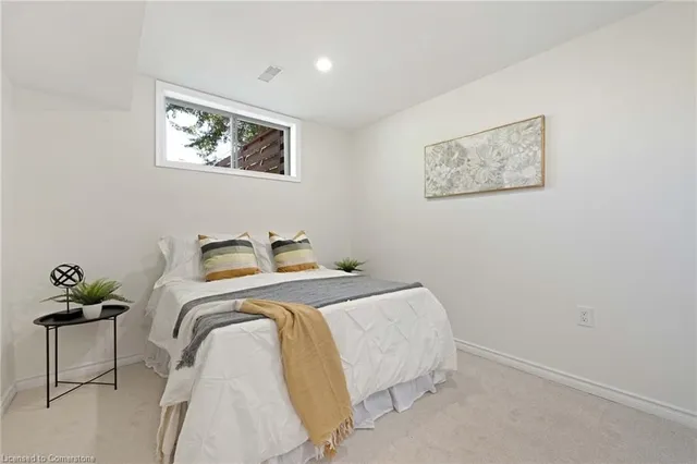 Additional image 27 of 5 Uxbridge Cres