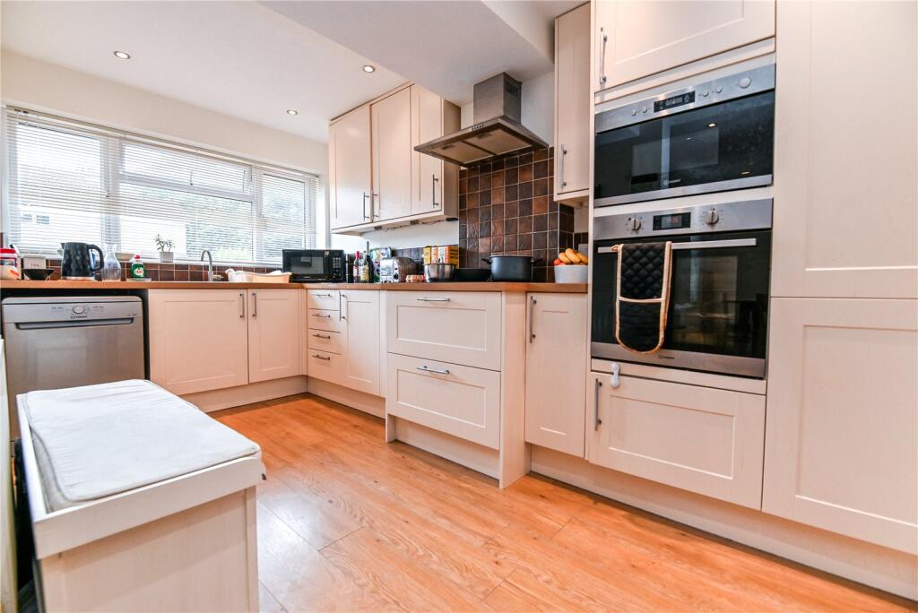 Additional image 5 of Fawn Gardens, New Milton, Hampshire, BH25