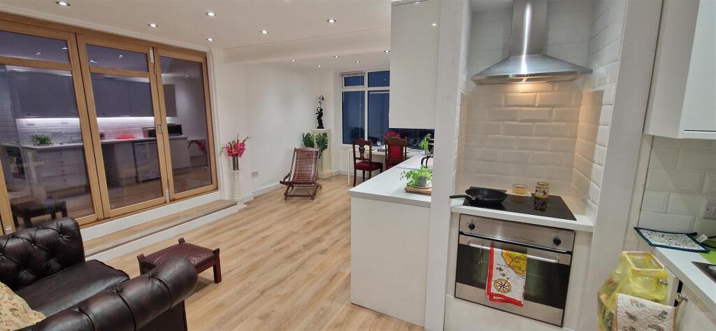 Additional image 17 of Marine Parade, Worthing