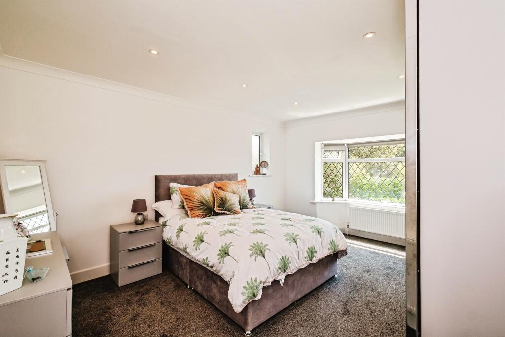 Additional image 13 of Central Avenue, Worthing