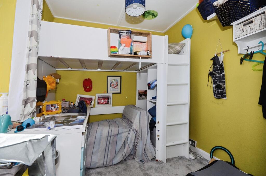 Additional image 9 of Longfield Road, Southdown, Harpenden