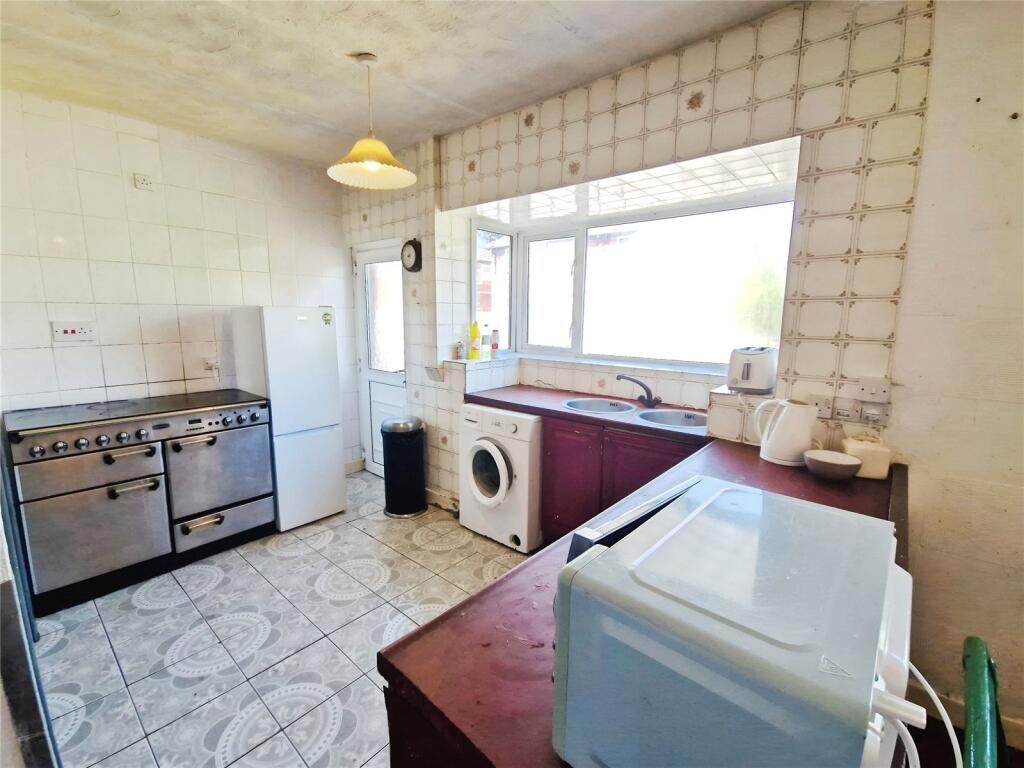 Additional image 7 of Holcombe Crescent, Kearsley, Bolton, Greater Manchester, BL4