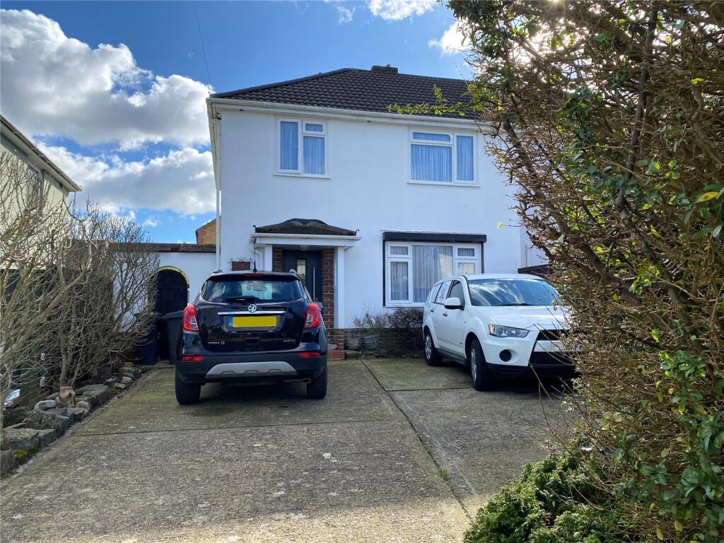 Stillmore Road, Knighton Heath, Bournemouth, Dorsetr, BH11