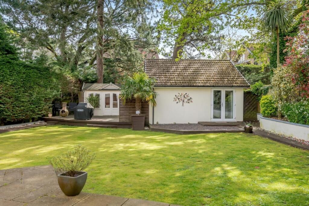 Additional image 17 of Woodland Walk, Ferndown, Dorset, BH22
