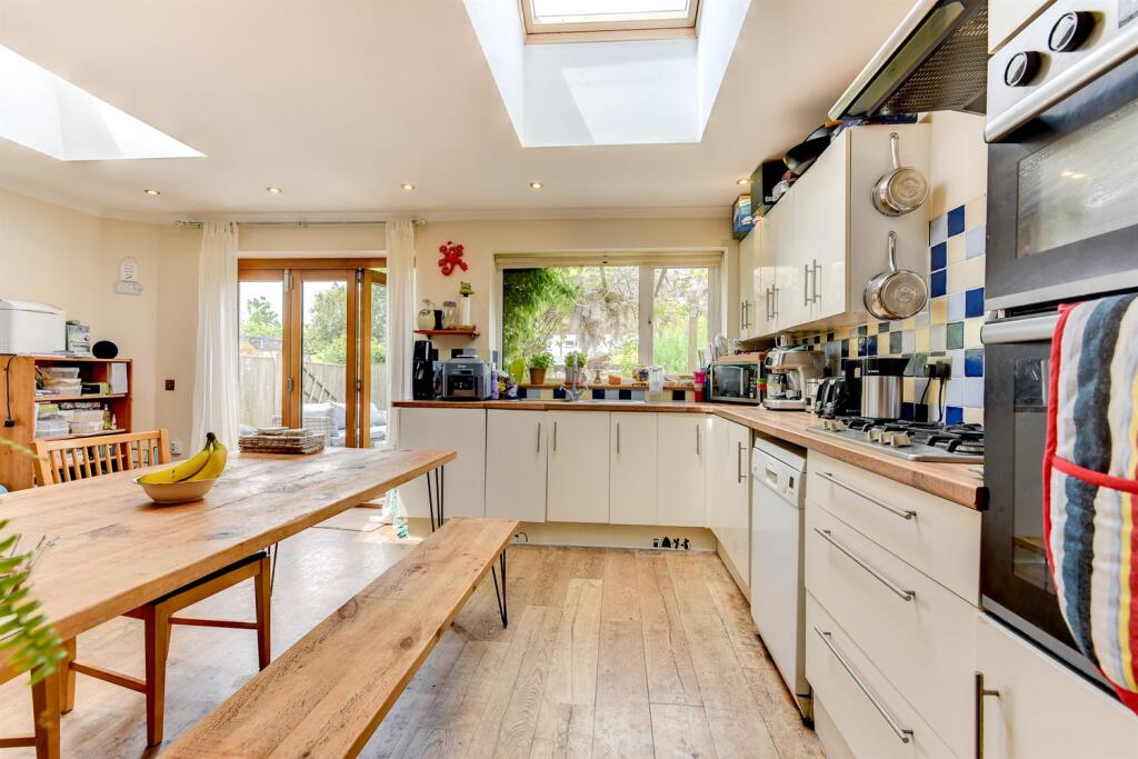 Additional image 8 of Congreve Road, Worthing, BN14