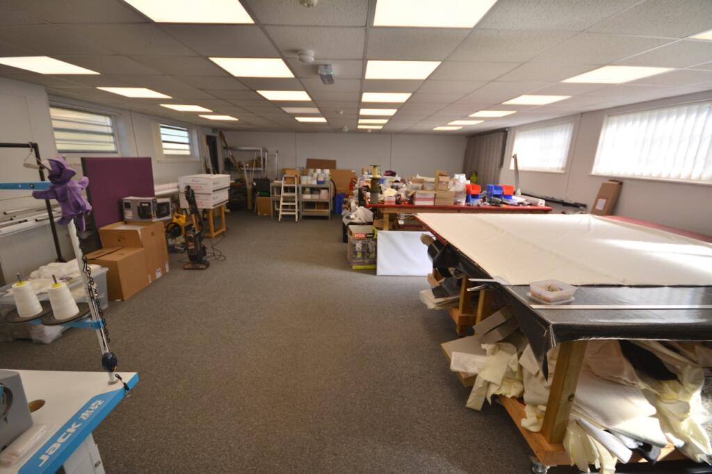 Additional image 5 of 253 Manchester Road, Kearsley, Bolton, BL4 8QX