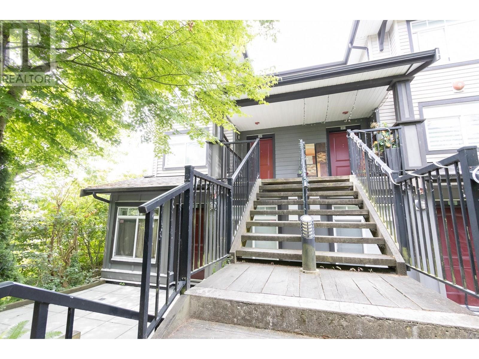 38 7428 14TH AVENUE|Burnaby, British Columbia V3N0C2