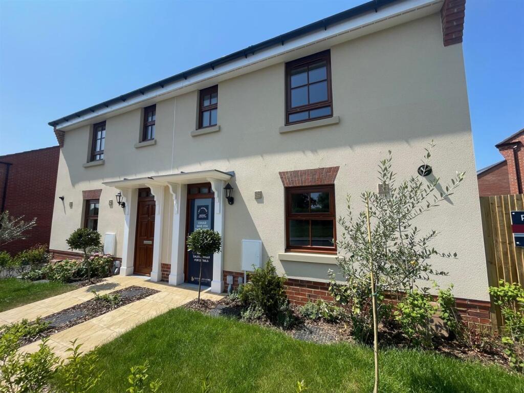Property image for Fig Tree Lane, Walberton