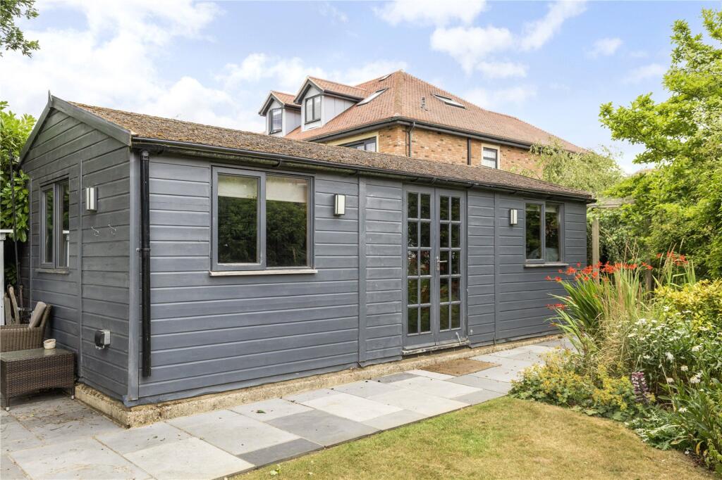 Additional image 36 of The Uplands, Harpenden, Hertfordshire, AL5