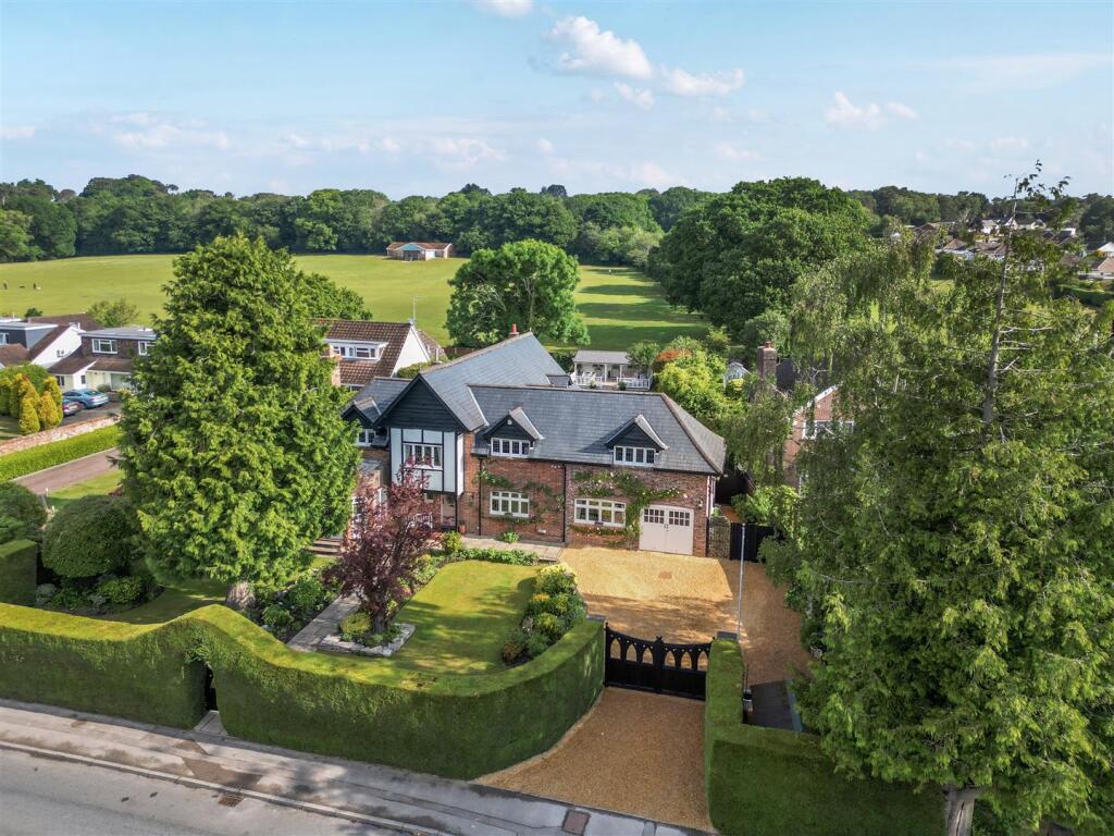 Additional image 18 of Barn Road, Broadstone, Dorset