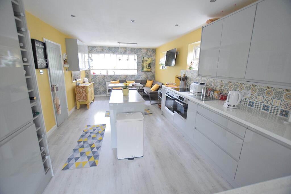 Additional image 4 of Duncan Road, Ashley, Hampshire. BH25 5AW