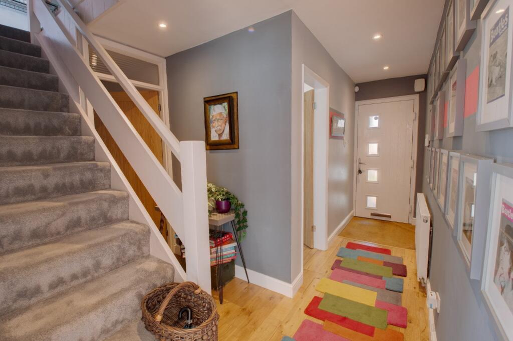 Additional image 9 of Warwick Hall Gardens, Bromsgrove, Worcestershire, B60