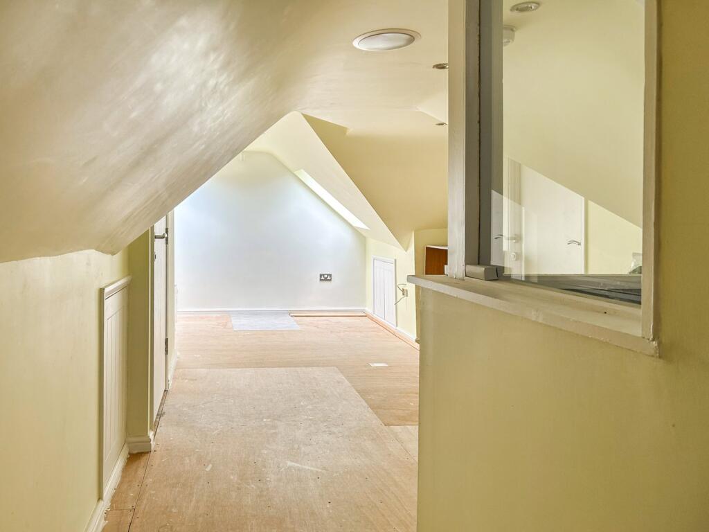 Additional image 15 of Hollybush Lane, Welwyn Garden City, AL7