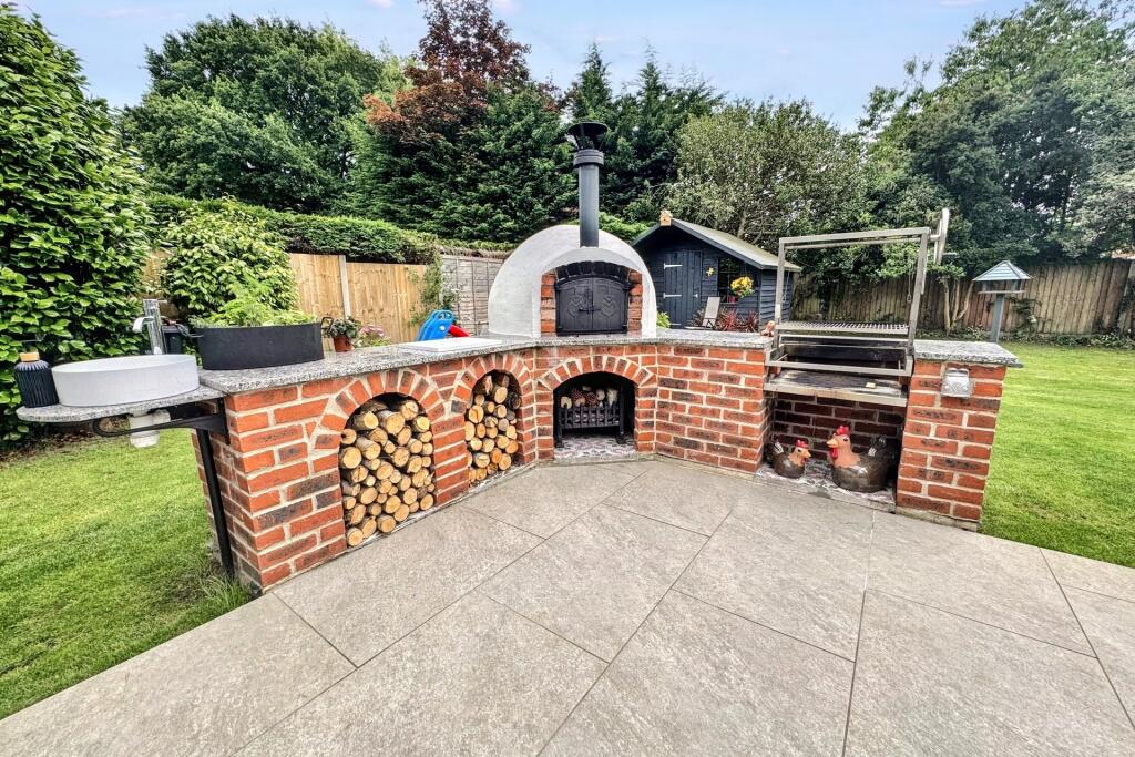 Additional image 24 of Ferndown