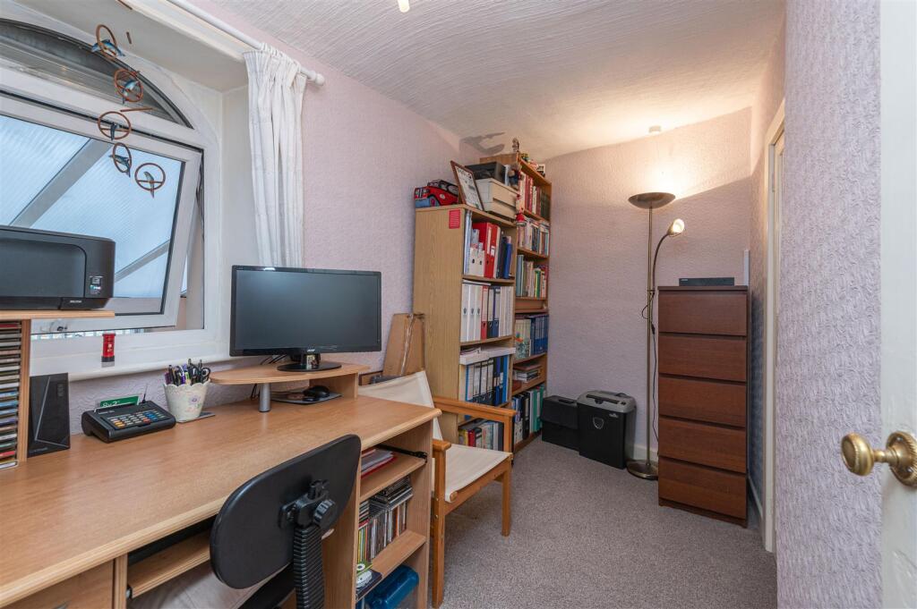 Additional image 11 of Spen Lane, Gomersal, Cleckheaton