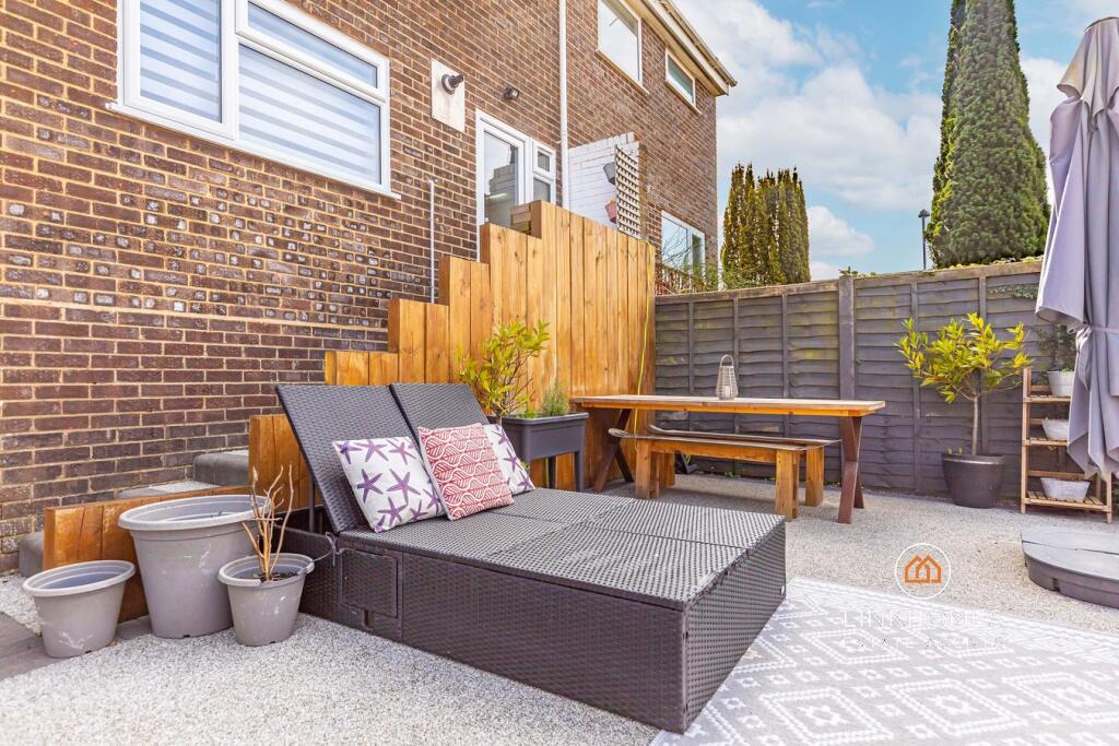 Additional image 29 of Kestrel Close, Ferndown, BH22