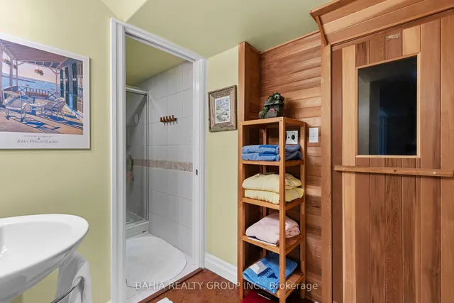 Additional image 18 of 2 Tanis Cres