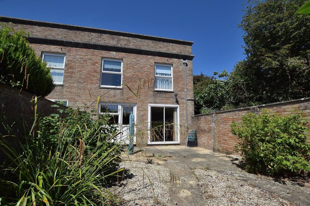 Additional image 17 of Royston Place, Barton On Sea, New Milton, Hampshire. BH25 7AJ