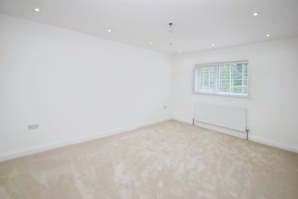 Additional image 17 of Bradford Road, Riddlesden, Keighley