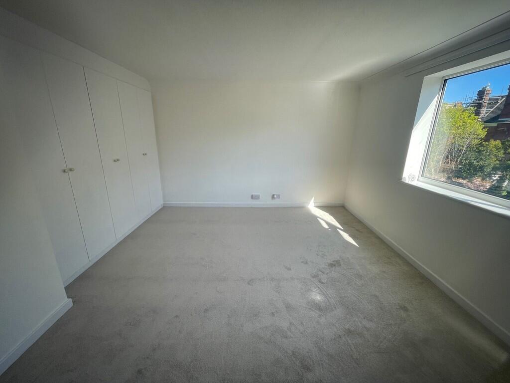 Additional image 11 of Earlsmead Court, 15 Granville Road