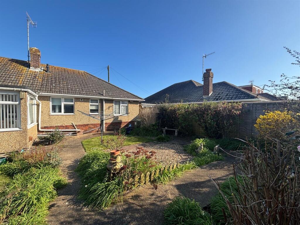 Additional image 20 of Lincoln Avenue, Peacehaven